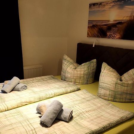 5*Ferienwohnung Seeblick 2 ヴェンディッシュ・リーツ エクステリア 写真
