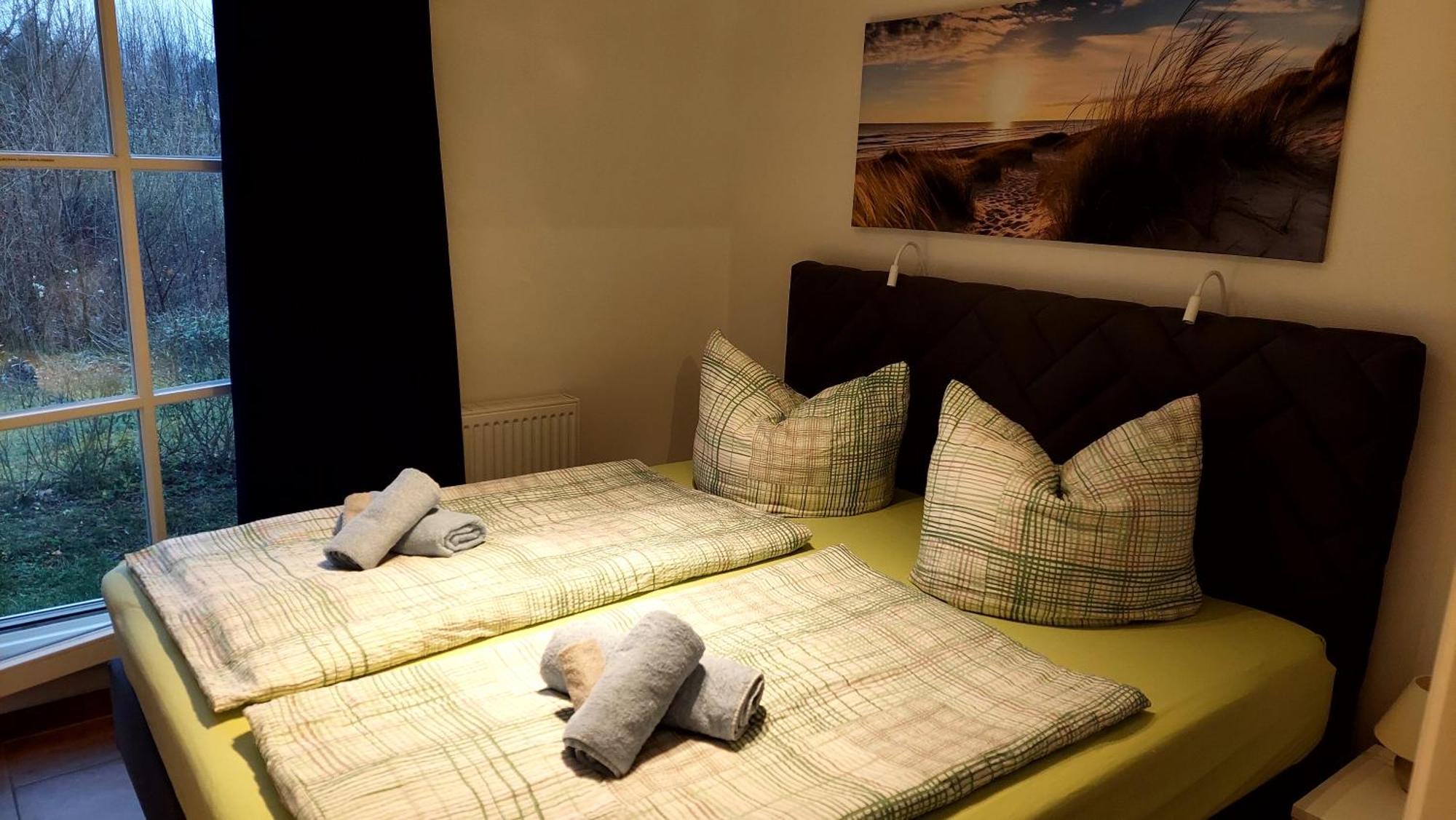 5*Ferienwohnung Seeblick 2 ヴェンディッシュ・リーツ エクステリア 写真