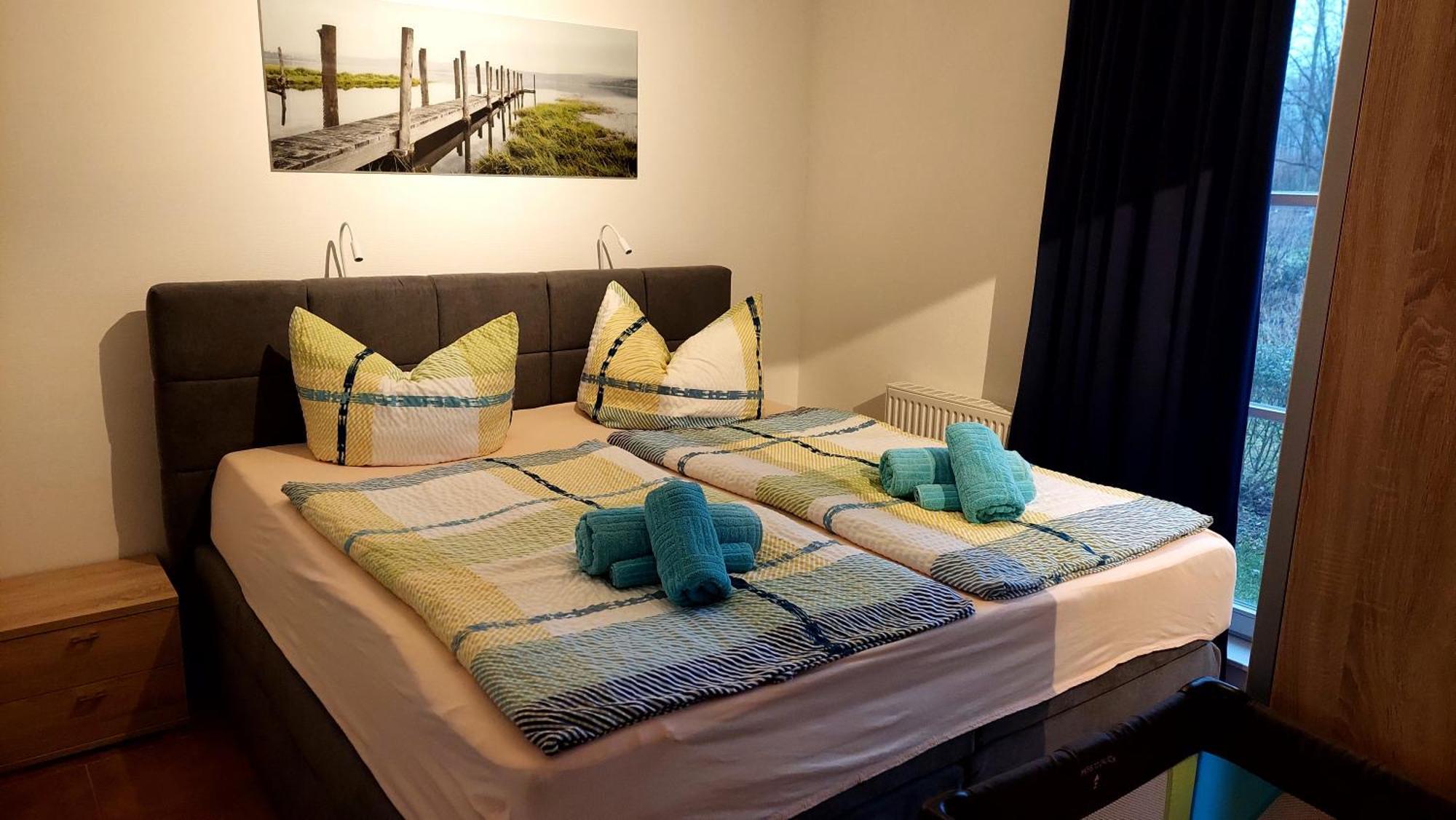 5*Ferienwohnung Seeblick 2 ヴェンディッシュ・リーツ エクステリア 写真