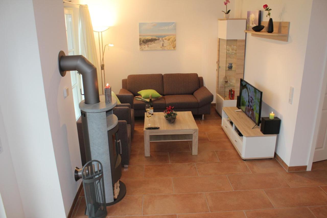 5*Ferienwohnung Seeblick 2 ヴェンディッシュ・リーツ エクステリア 写真