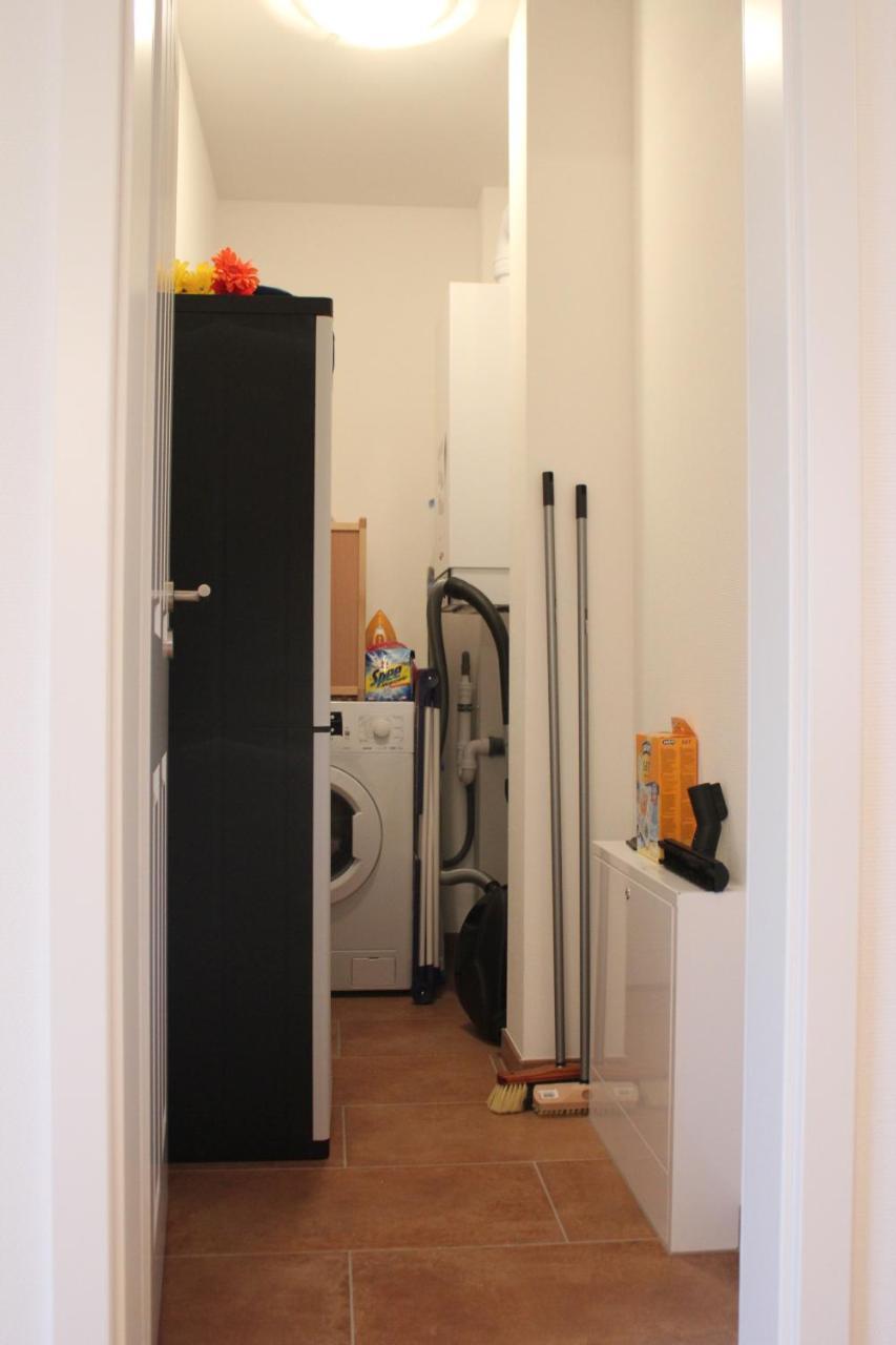 5*Ferienwohnung Seeblick 2 ヴェンディッシュ・リーツ エクステリア 写真